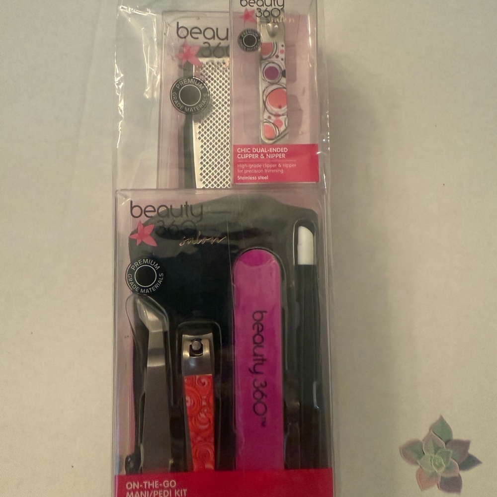 Beauty 360° Salon On-The-Go Mani-Pedi Kit - Pink and Black